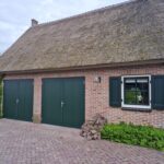 LL-woodgrain-plancha-verticaal-ral6009